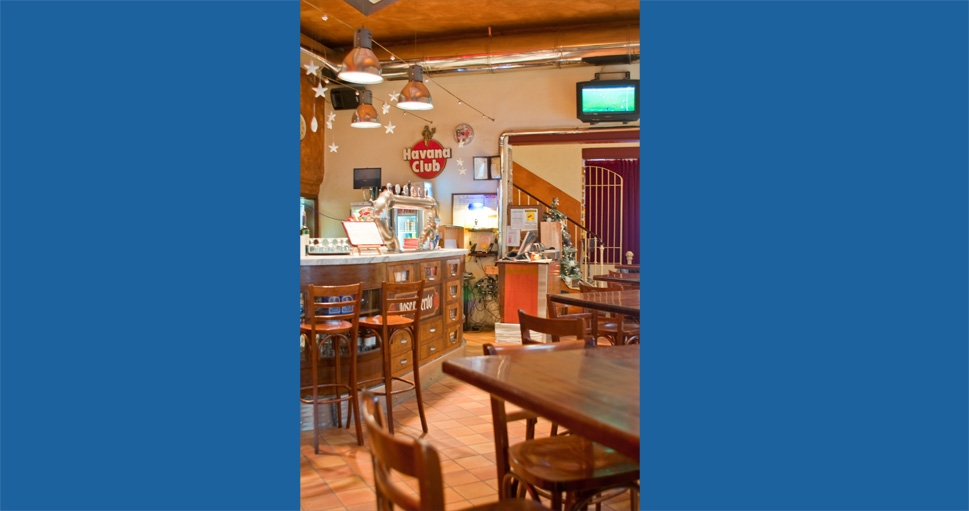 Arredo per il bar Bocconi